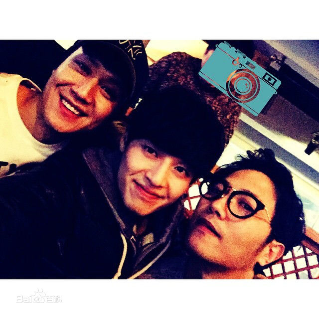 郑宇(JUNG WOO，チョンウ)生活照图片图册