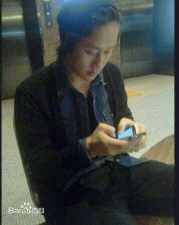 郑宇(JUNG WOO，チョンウ)生活照图片图册