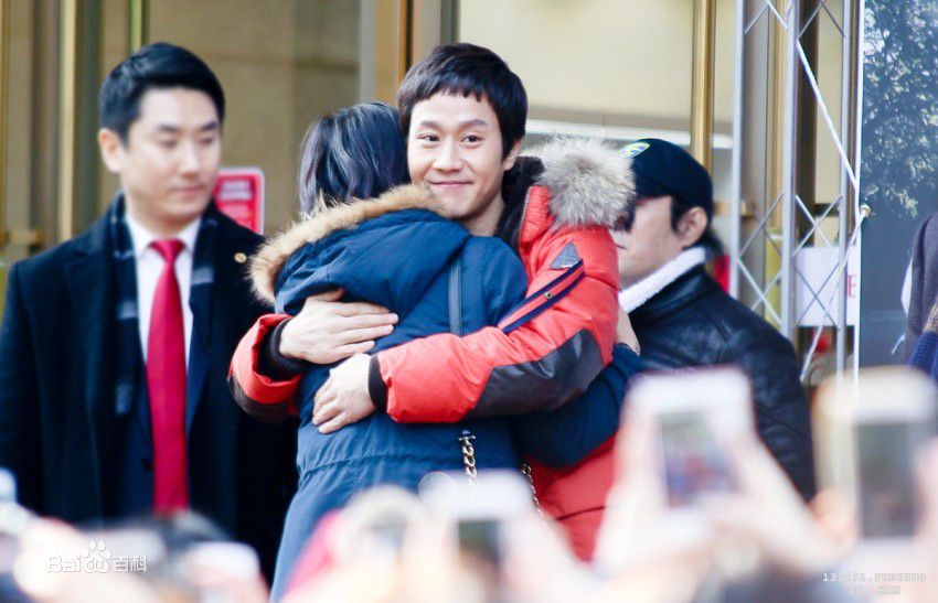 郑宇(JUNG WOO，チョンウ)活动照前后照片