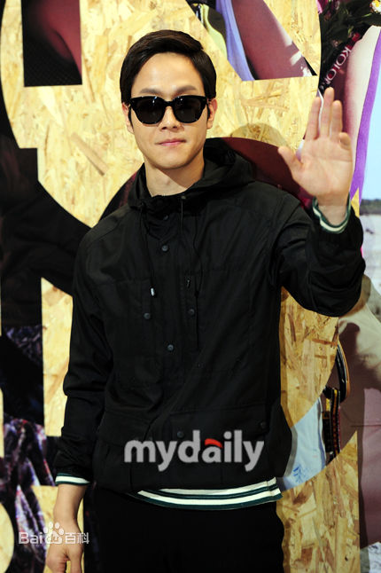 郑宇(JUNG WOO，チョンウ)活动照前后照片