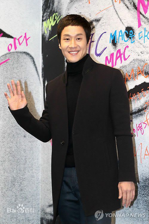 郑宇(JUNG WOO，チョンウ)活动照前后照片