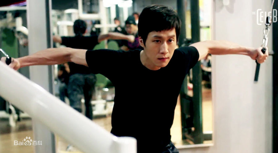 郑宇(JUNG WOO，チョンウ)最全杂志画报相册