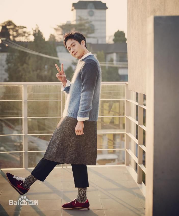 郑宇(JUNG WOO，チョンウ)最全杂志画报相册