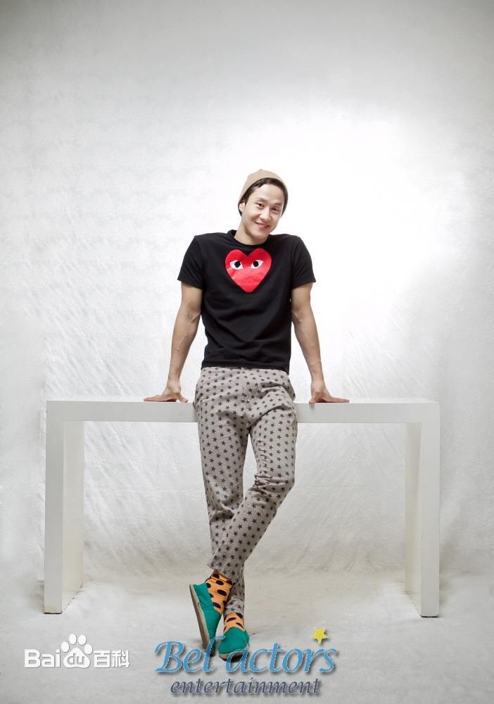 郑宇(JUNG WOO，チョンウ)最全杂志画报相册