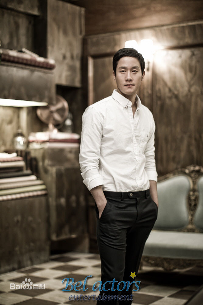 郑宇(JUNG WOO，チョンウ)最全杂志画报相册