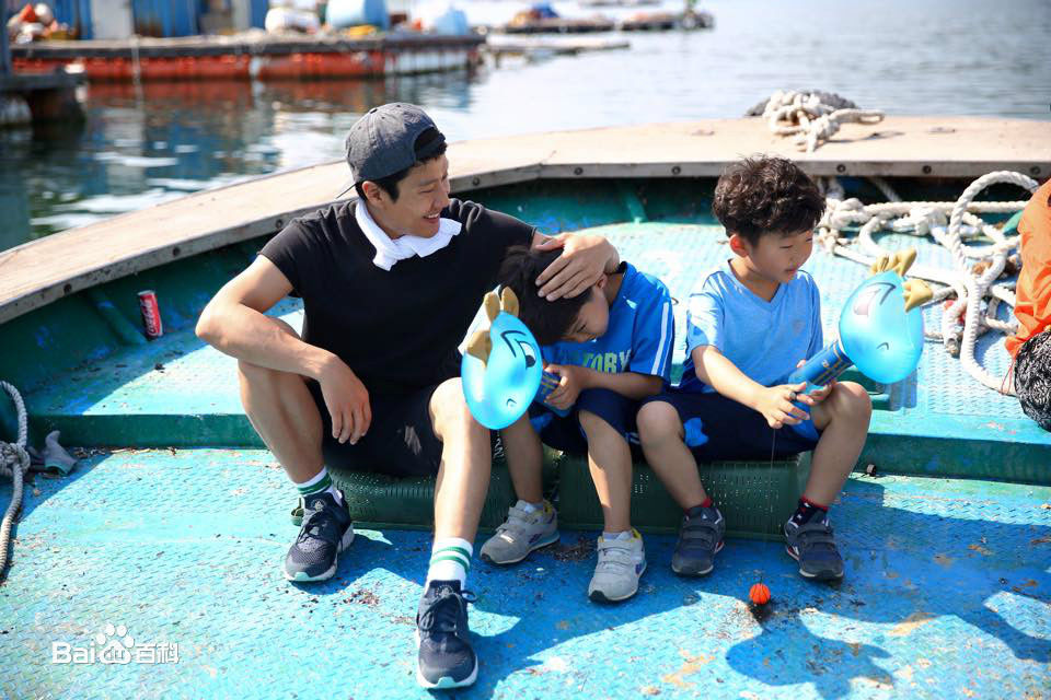 最新郑宇(JUNG WOO，チョンウ)性感图片