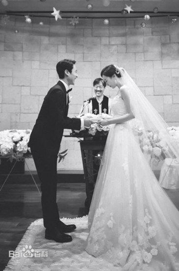 最新郑宇(JUNG WOO，チョンウ)性感图片