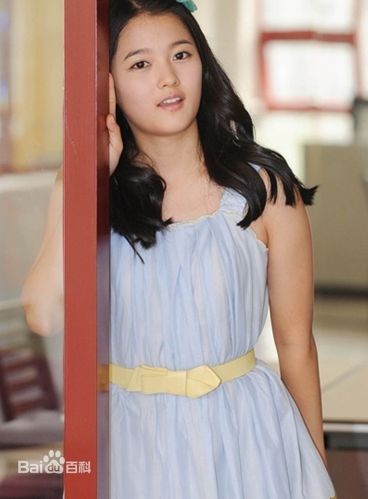 南宝拉()高清剧照加生活照