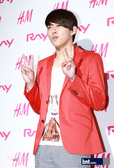 精选申东浩()精彩图册