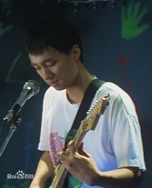 朴海日(, Park hae il)在威基基兄弟中的最优质剧照