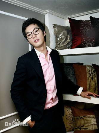 最新李天熙(，Lee Cheon Hee)性感图片