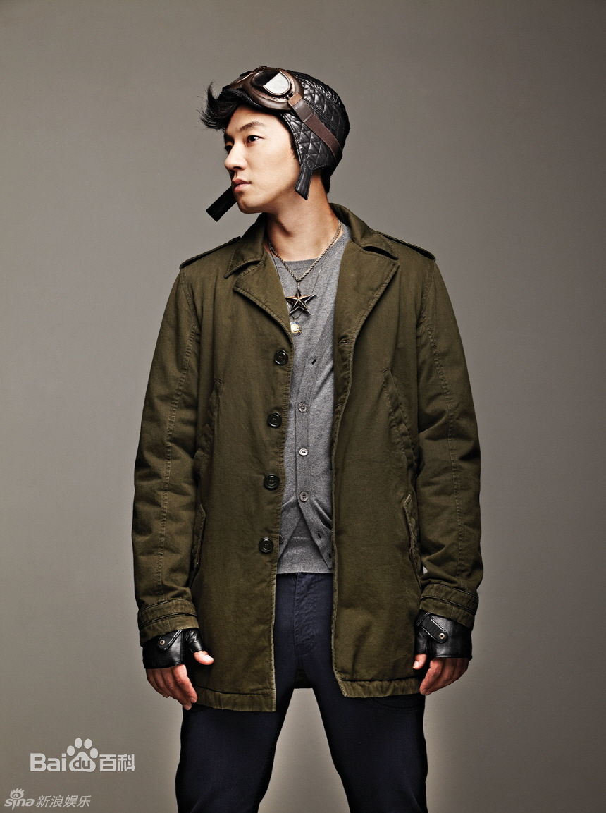 李天熙(，Lee Cheon Hee)精彩图册