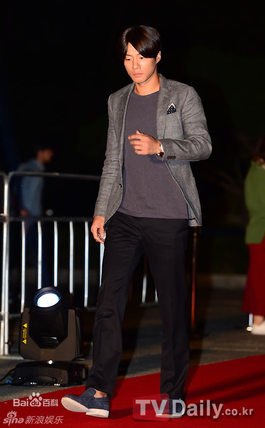 李天熙(，Lee Cheon Hee)精彩图册