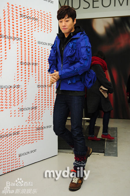 李天熙(，Lee Cheon Hee)精彩图册