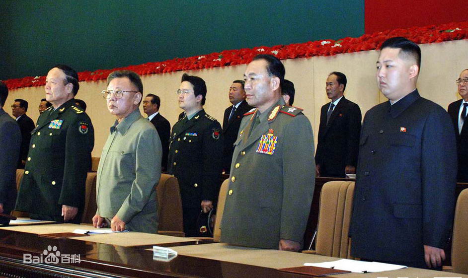 金正恩(（朝鲜文）；Kim Jong-un（英文）)与金正日素颜照相册