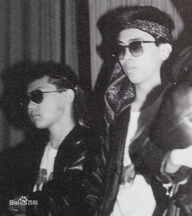 金正恩(（朝鲜文）；Kim Jong-un（英文）)瑞士留学照壁纸壁纸