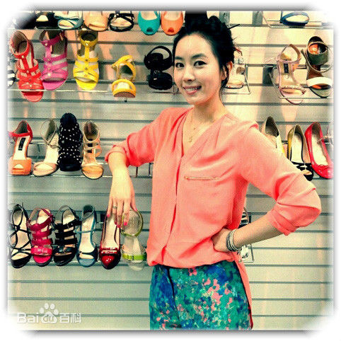 金有美()生活照图片图册