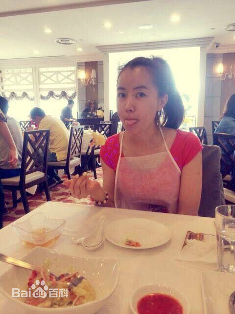 金有美()生活照图片图册