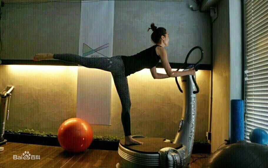 金有美()生活照图片图册