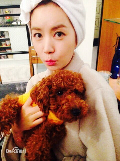 金有美()生活照图片图册