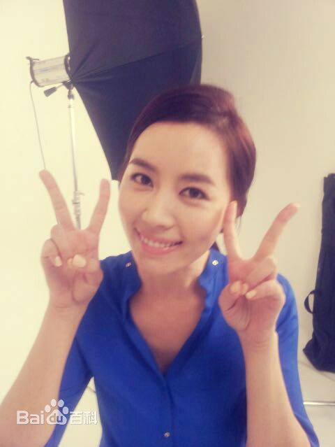 金有美()生活照图片图册