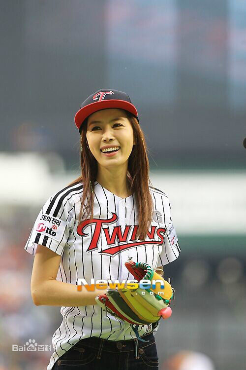 金有美()杂志采访照