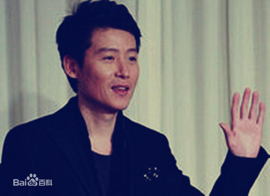 李贤宇()生活照