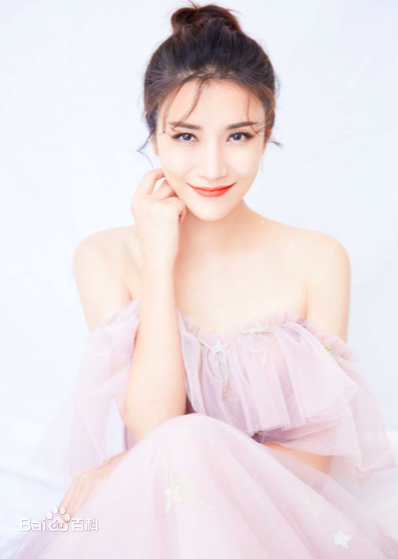 最新王黎雯性感图片