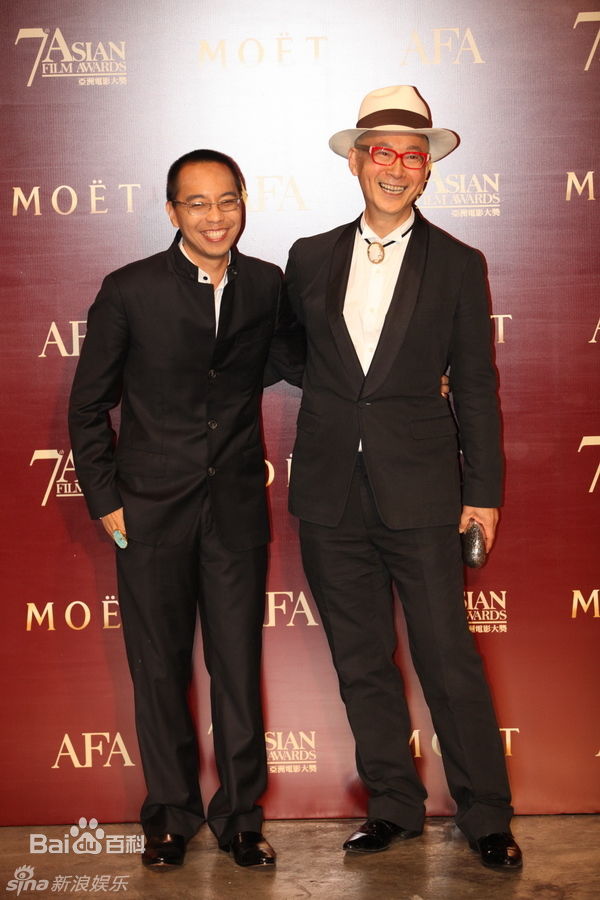 阿彼察邦·韦拉斯哈古(Apichatpong Weerasethakul、  )阿彼察邦壁纸壁纸