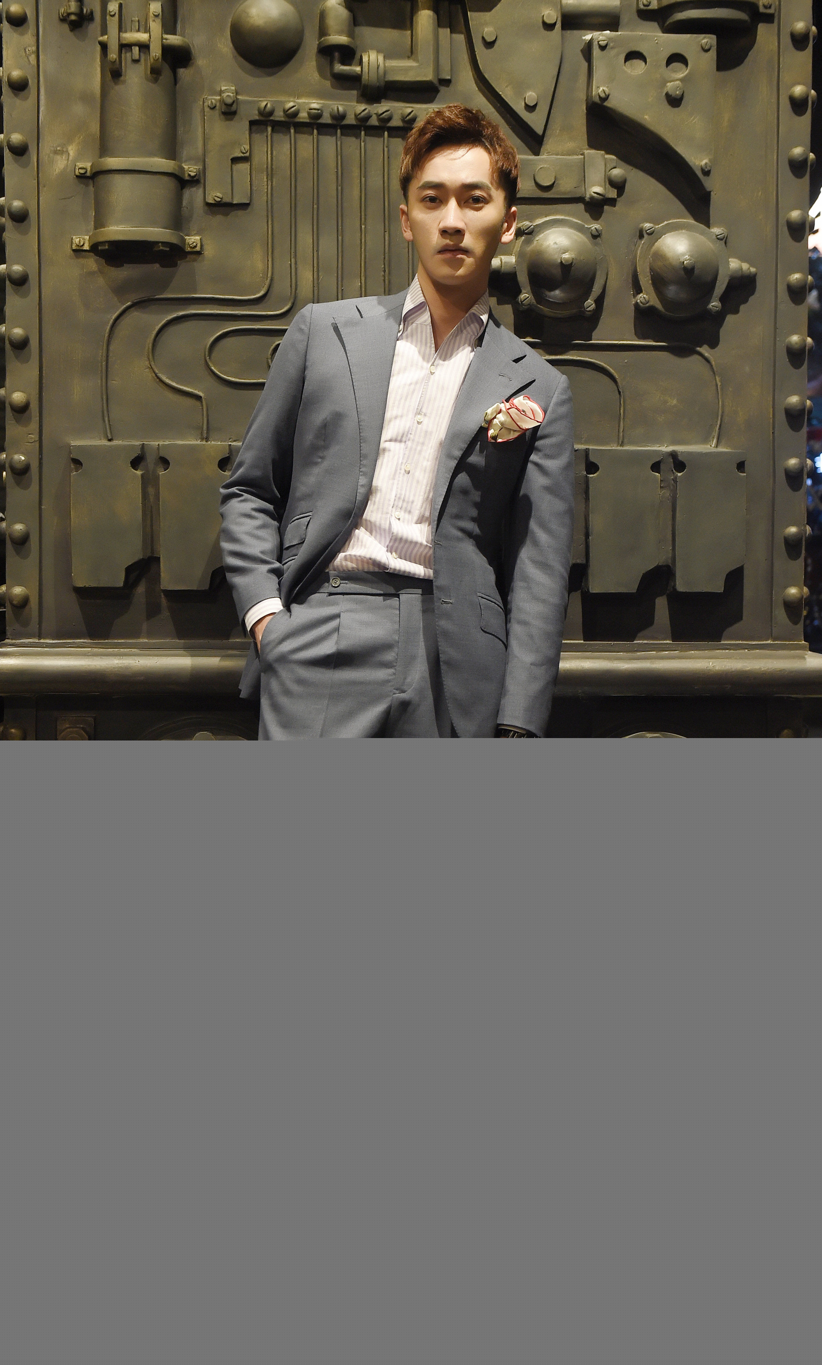 毛方圆(Francis)微博照精选前后照片