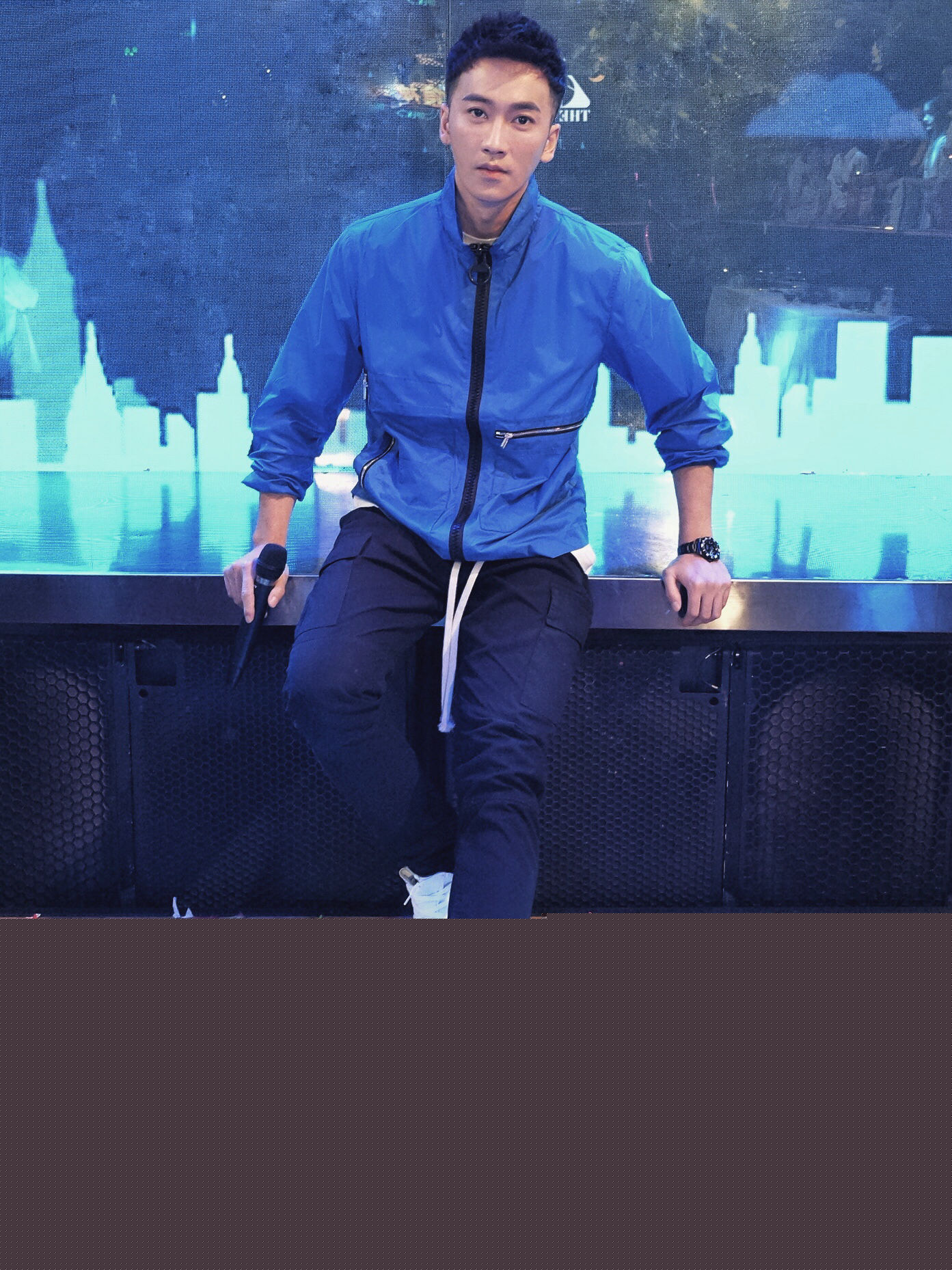 毛方圆(Francis)微博照精选前后照片