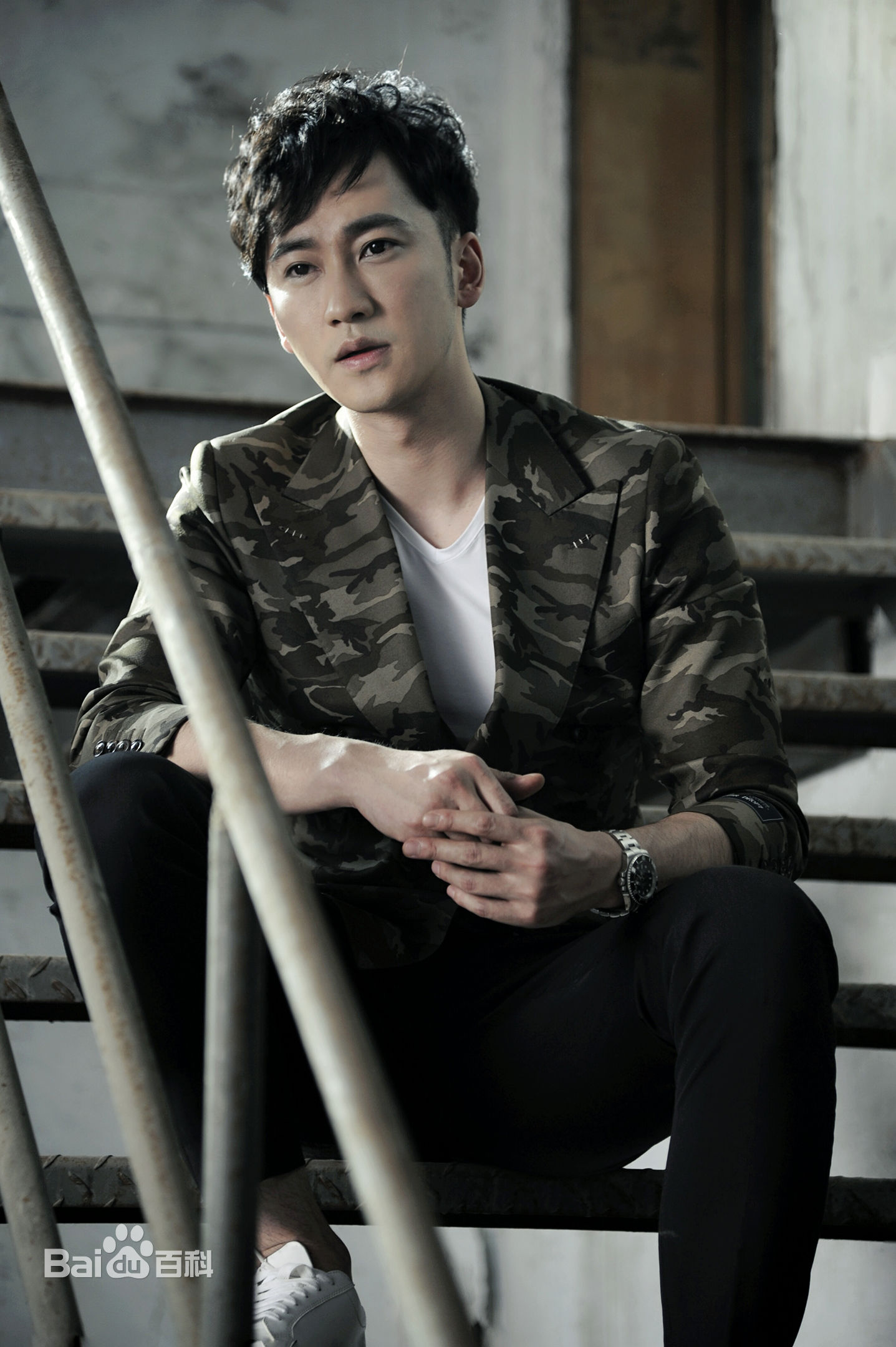 毛方圆(Francis) 活动照图片图册