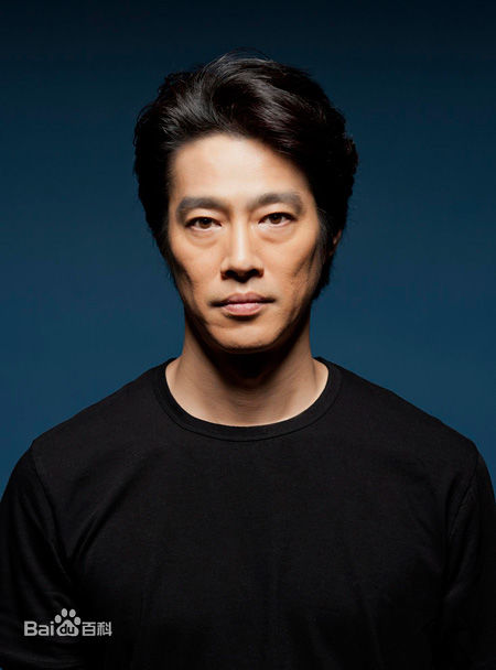 最新堤真一(つつみ しんいち、Tsutsumi Shinichi)壁纸