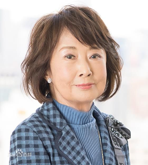 吉行和子(Kazuko Yoshiyuki)前后照片