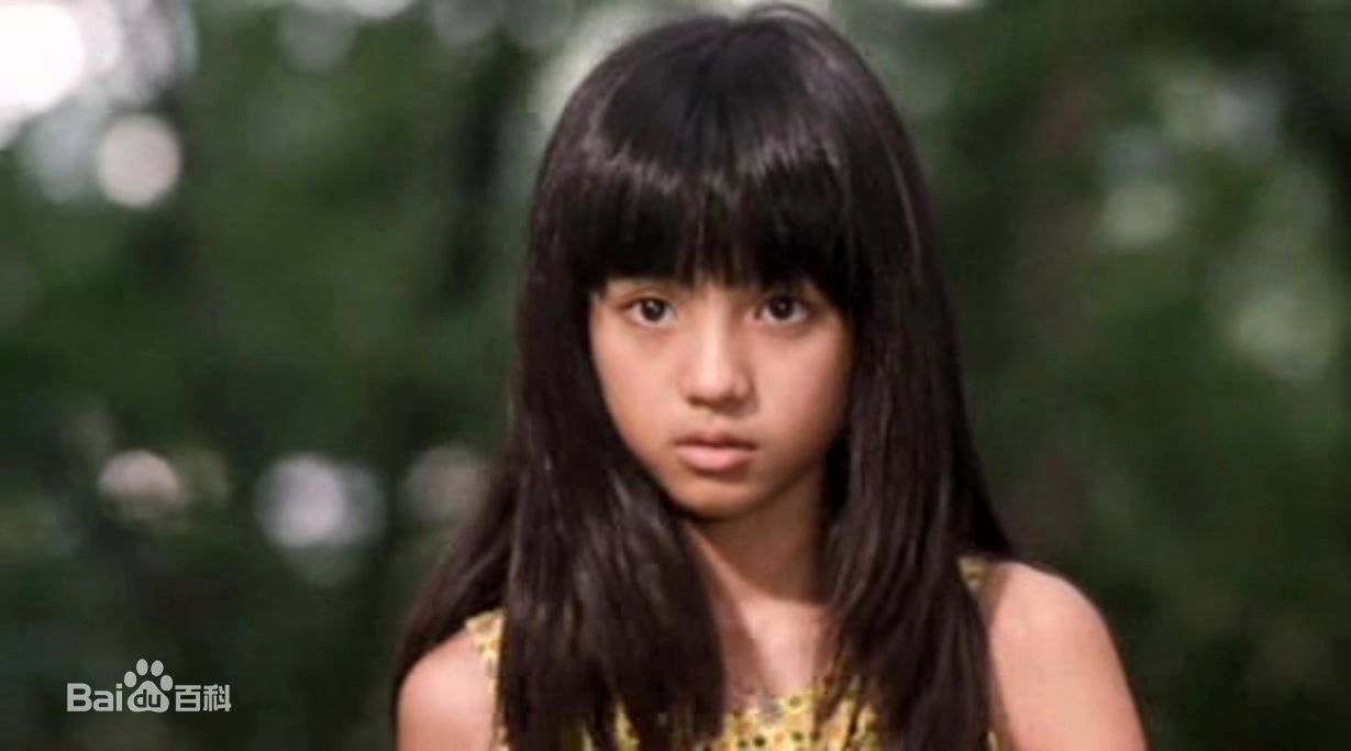 满岛光(満岛ひかり，Mitsushima Hikari ，みつしま ひかり)童年图集壁纸壁纸