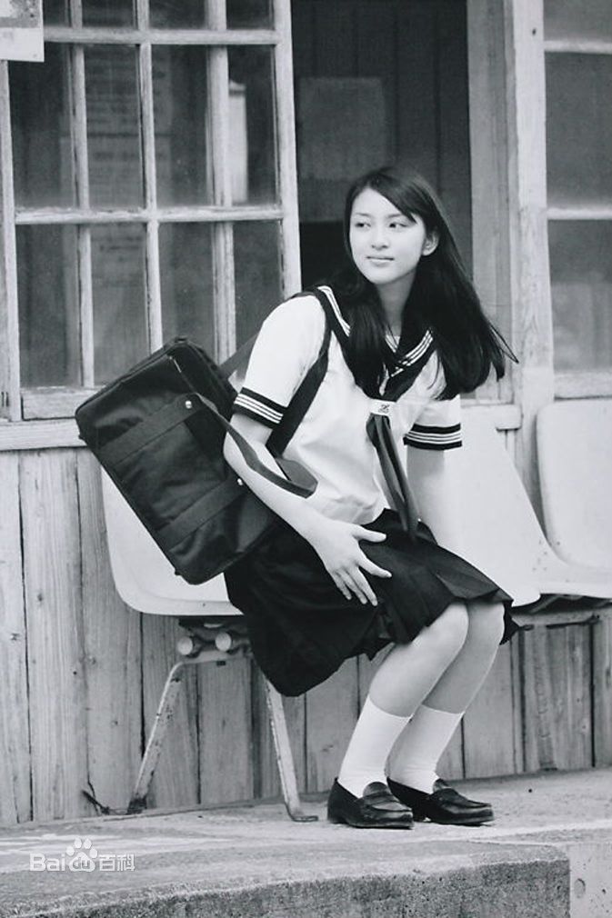 最新武井咲(Takei Emi)性感图片