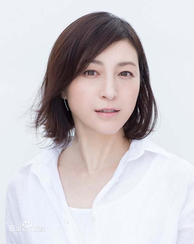 最优质广末凉子(広末涼子、ひろすえ りょうこ、本名：廣末 涼子)生活照