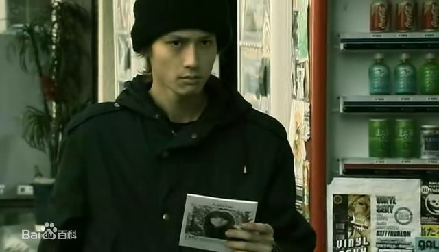 安藤政信(あんどう まさのぶ)演员照片生活照相册