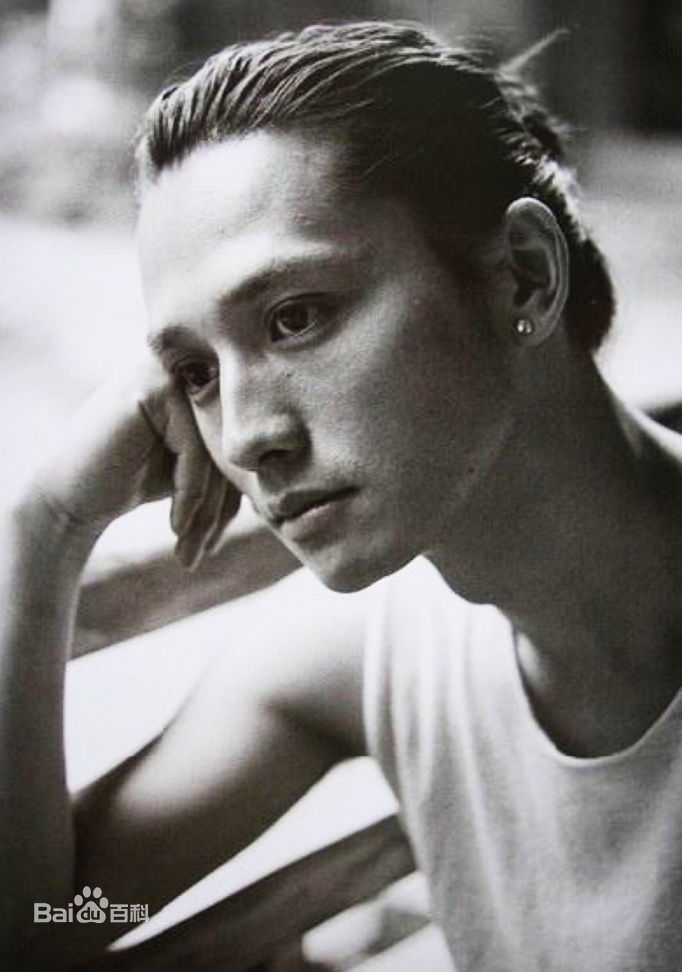 高清安藤政信(あんどう まさのぶ)图片