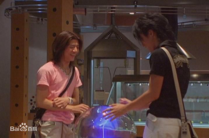 德山秀典(Tokuyama Hidenori 、とくやま ひでのり)拍摄的爱之言灵图册