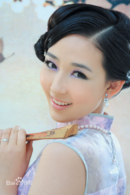 王欣(Catherine)生活照素颜照相册