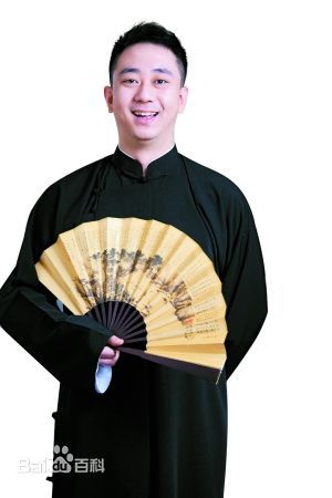 高清王自健性感图片