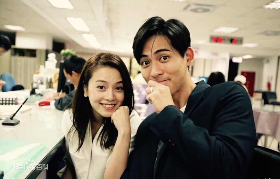 喻虹渊与周渝民图册