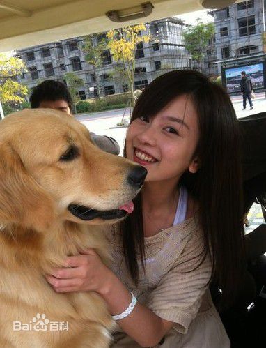 喻虹渊生活照壁纸壁纸