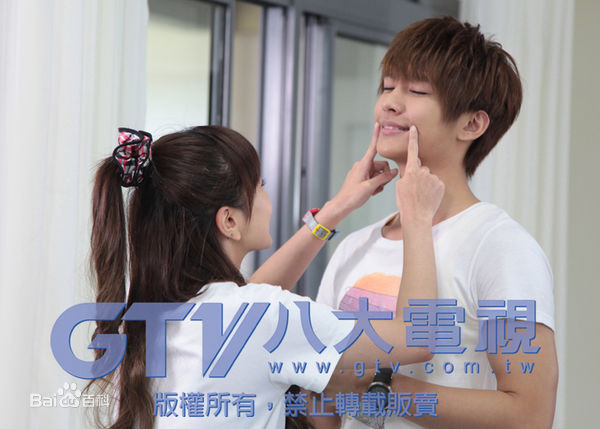 喻虹渊《爱似百汇》高清剧照