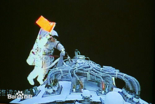 翟志刚神七升空与回收照片图册