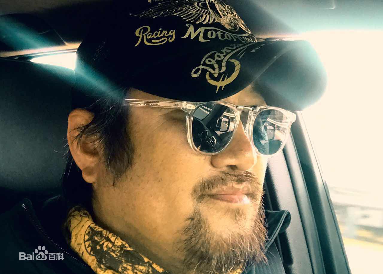 沈航生活照图片图集