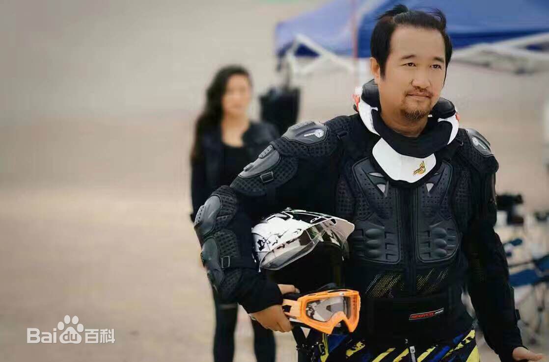 沈航生活照图片图集