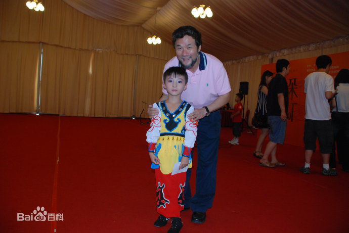 孙锡堃(Shankar)与明星合影生活照