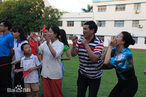 最新孙锡堃(Shankar)在《爱在跳动》剧组照中的壁纸